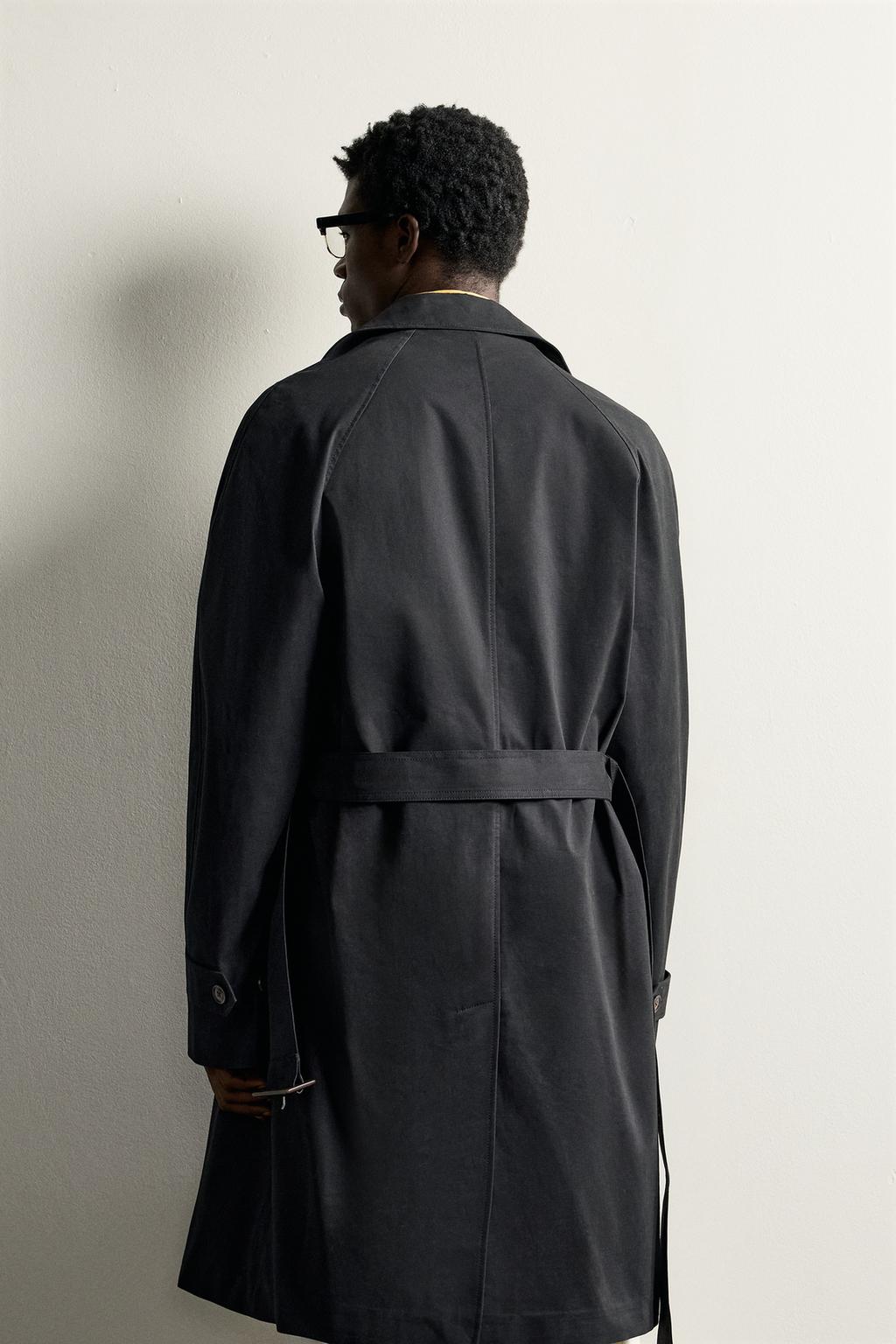 REGULAR FIT WATER-REPELLENT TRENCH COAT